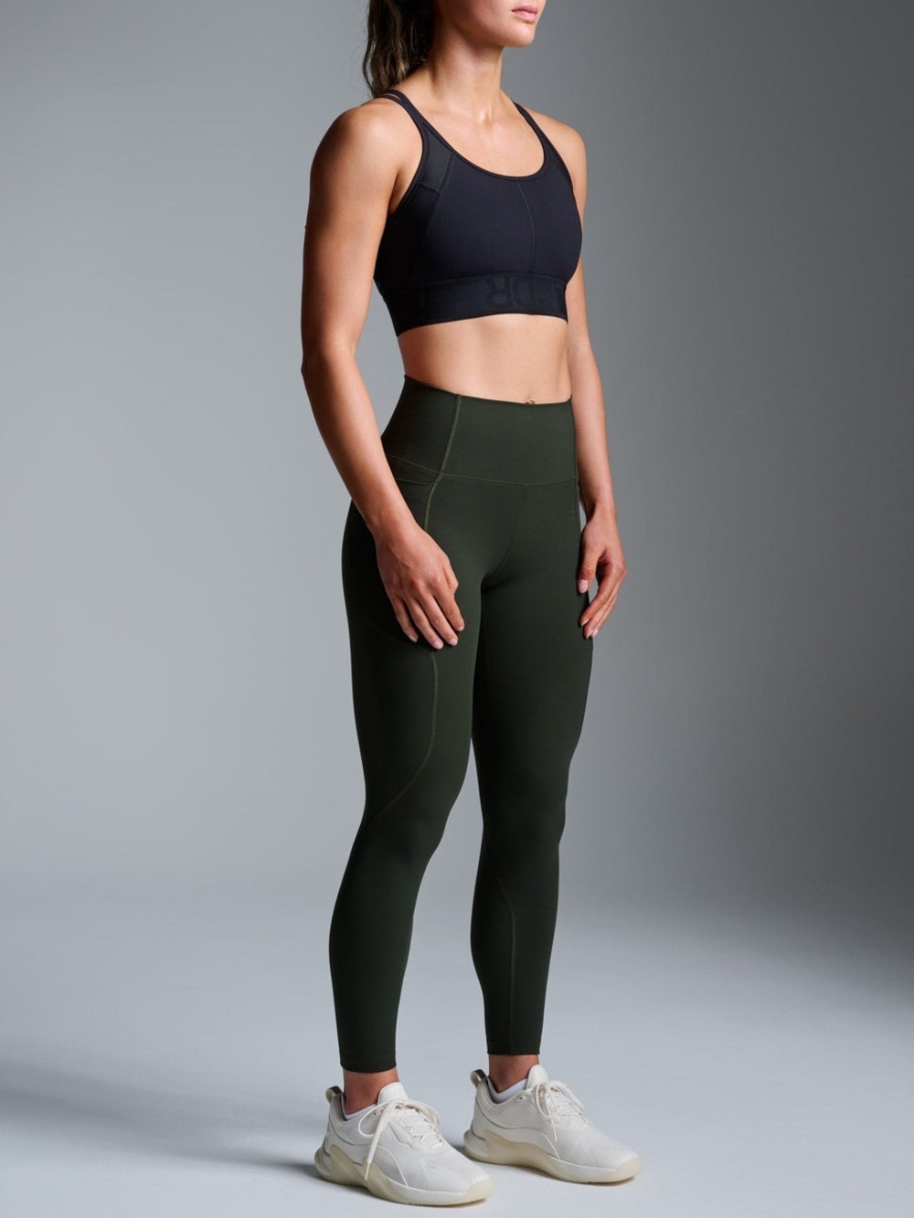 LNDR Fatal A 7/8 Legging in Olive